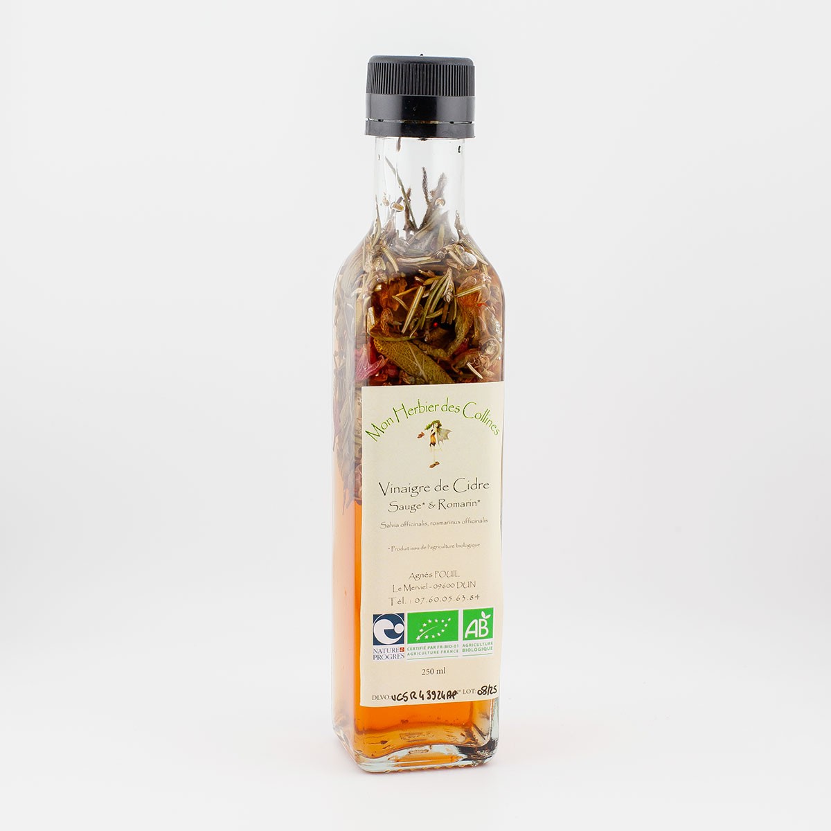 Vinaigre-Sauge-et-Romarin